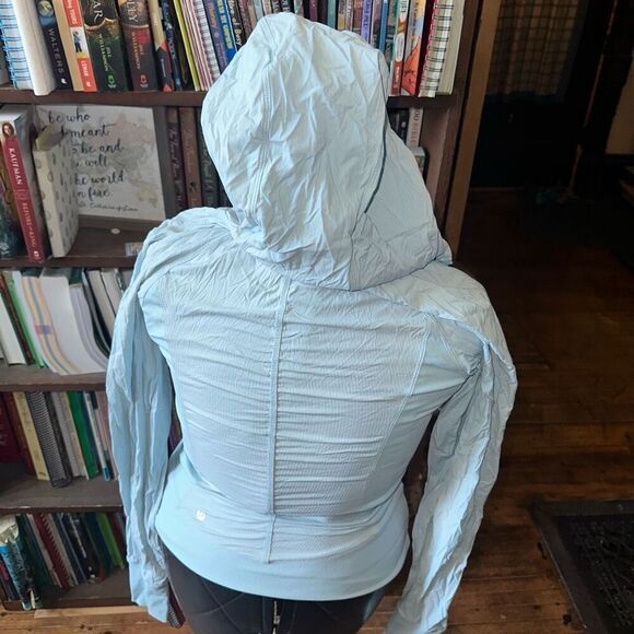 Lululemon In Flux aquamarine fitted 6 athletic jacket - Picture 2 of 5